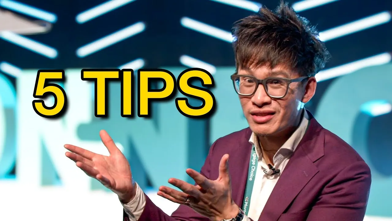 Vinh Giang explaining 5 tips for preventing your voice from shaking when you're nervous